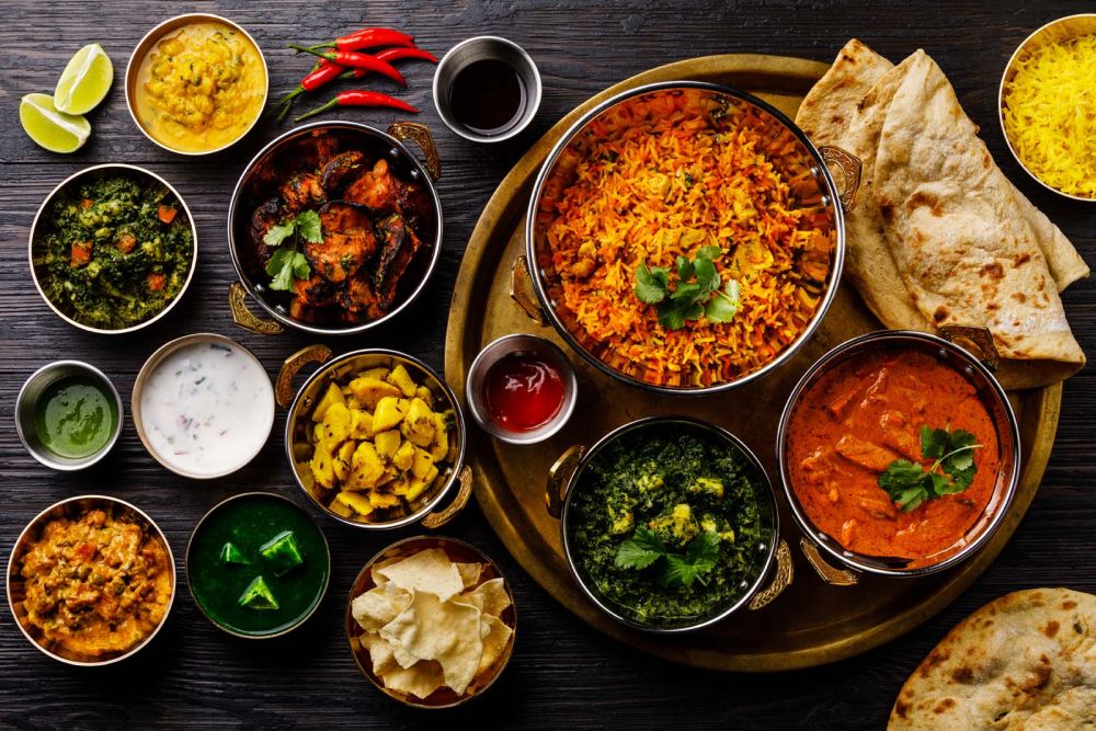 Read more about the article 10 Indian States and Their Famous Dishes