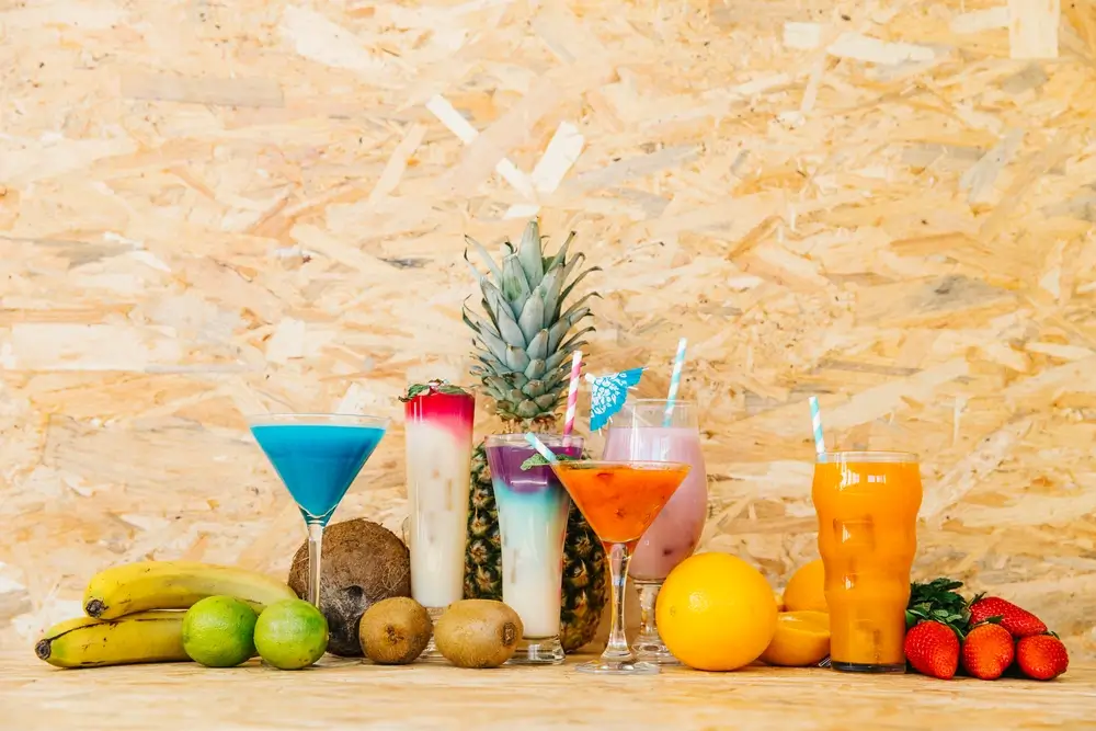 Read more about the article Six Ways to Plan Out the Perfect Summer Drink Menu for Your Parties